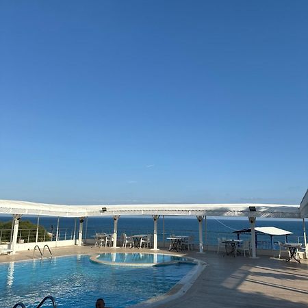Derin Deniz Otel Karatas  Luaran gambar
